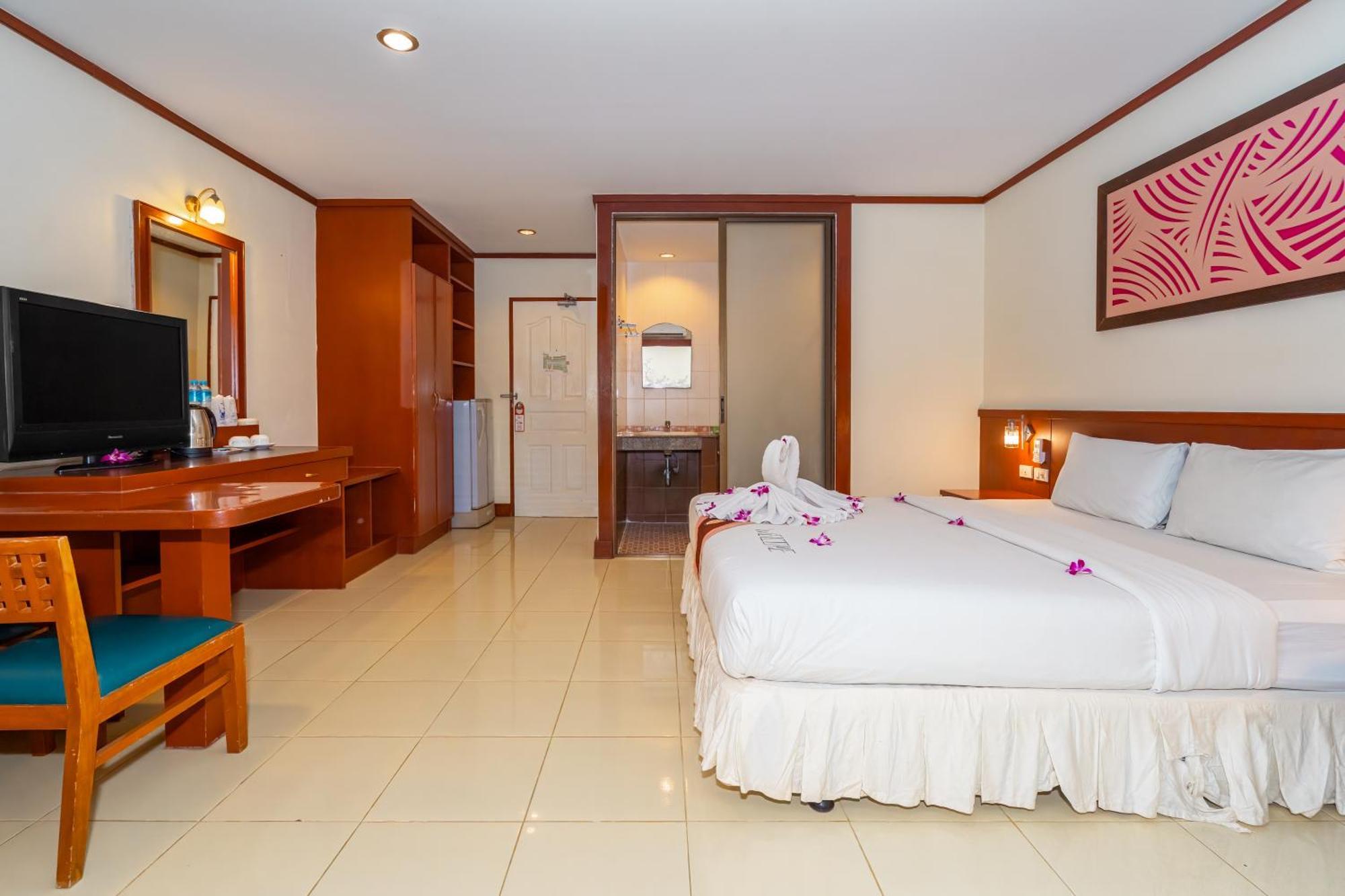 Outdoor Inn Kata Hotel Εξωτερικό φωτογραφία