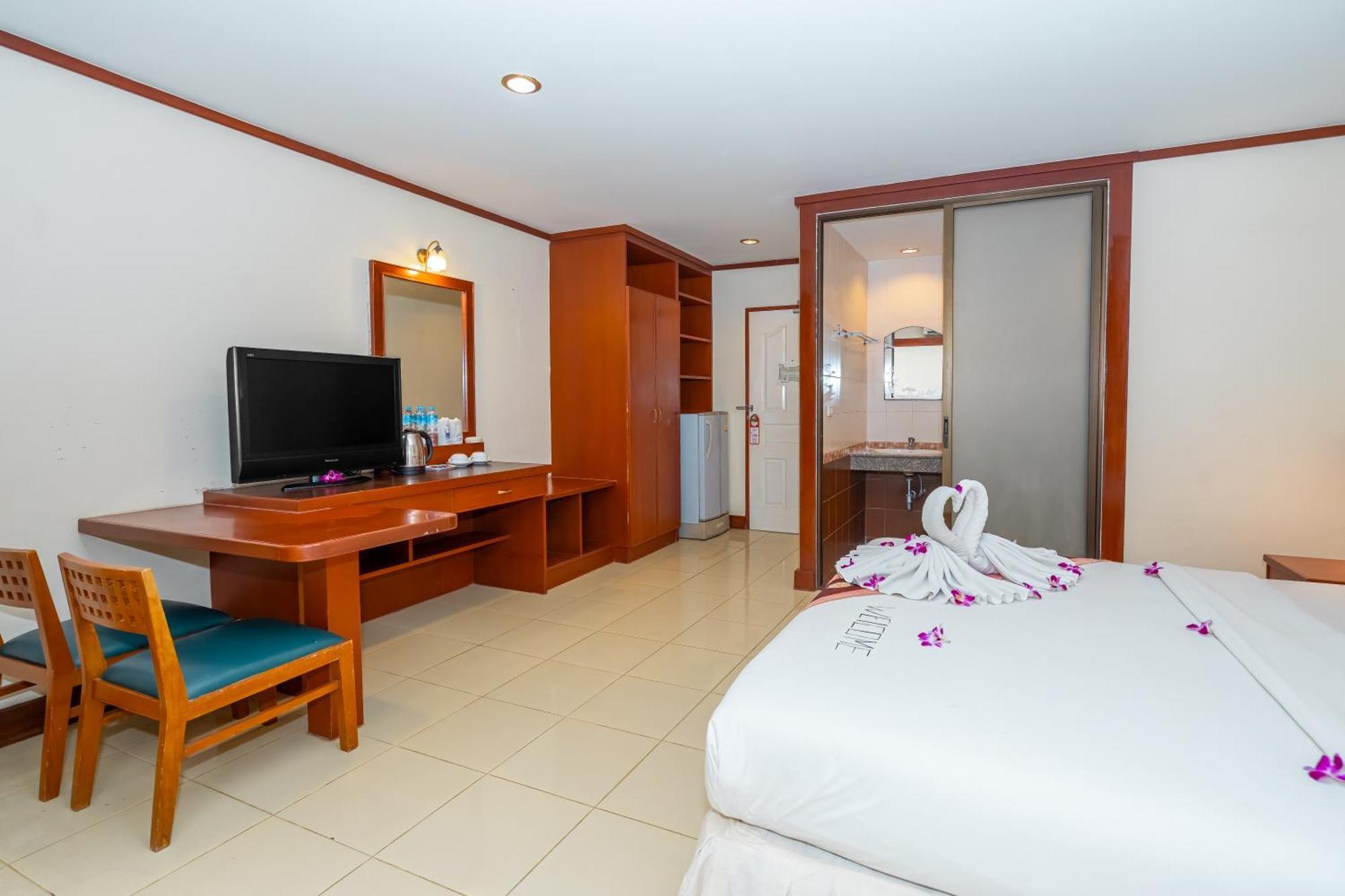 Outdoor Inn Kata Hotel Εξωτερικό φωτογραφία